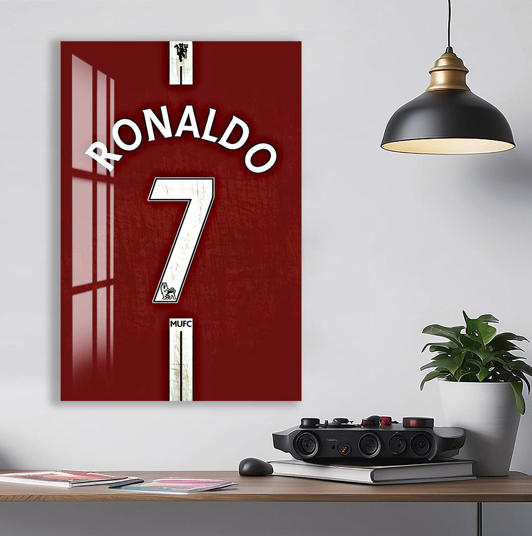 Cristiano Ronaldo Glass Wall Art – Iconic Number 7 Jersey Sports Decor