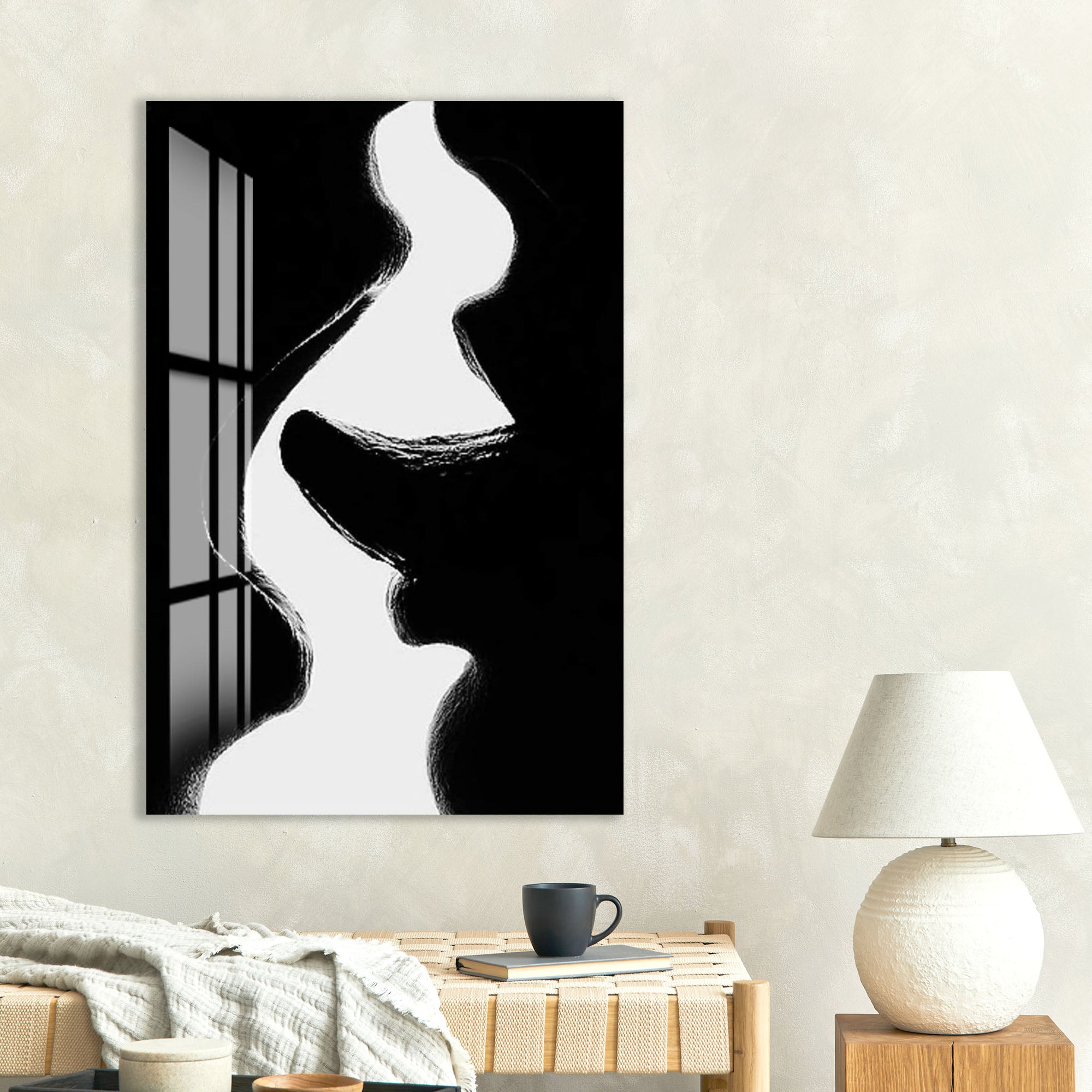 Erotic Abstract Glass Wall Art – Sensual Black and White Silhouette for Modern Interiors