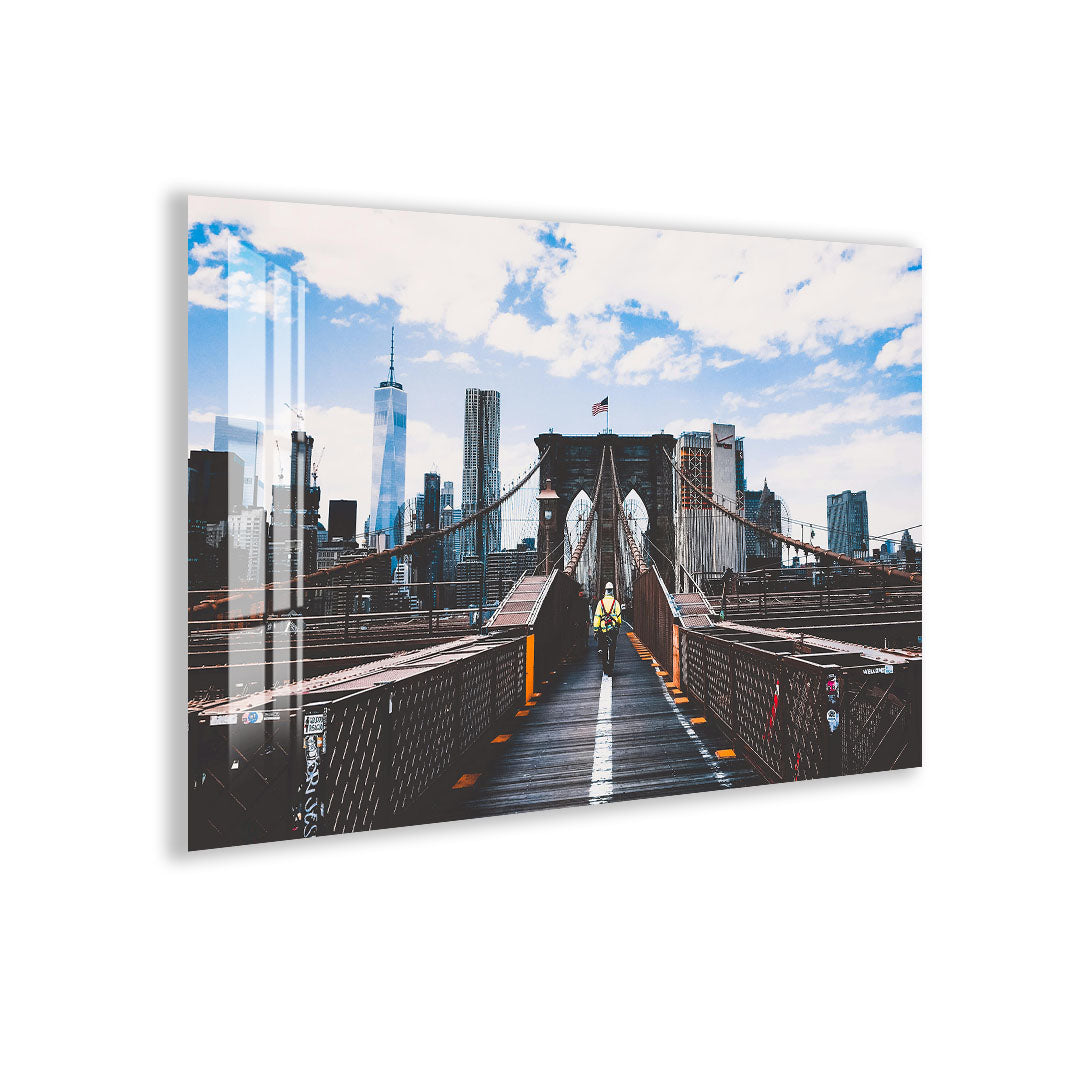 Brooklyn Bridge Glass Wall Art – Iconic New York Cityscape Poster for Modern Interiors
