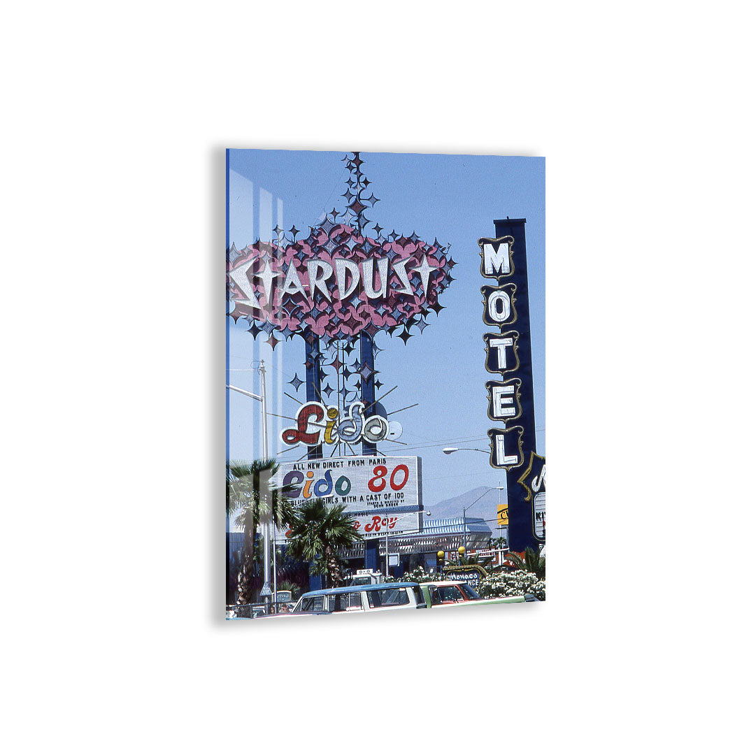Las Vegas Vintage Signs Glass Wall Art – Retro Cityscape Poster for Modern Interiors