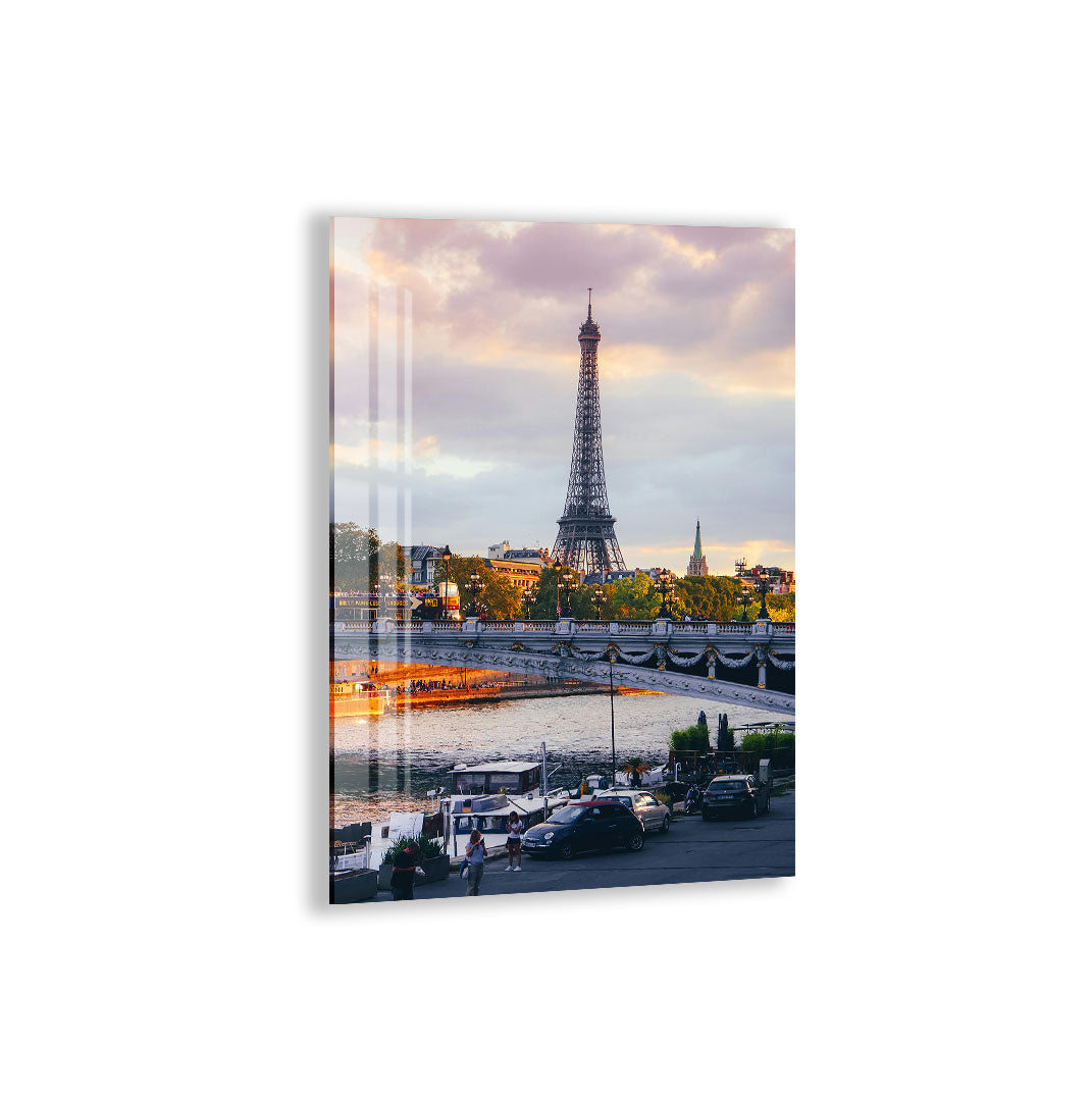 Paris Eiffel Tower Glass Wall Art – Stunning Cityscape Poster for Modern Interiors