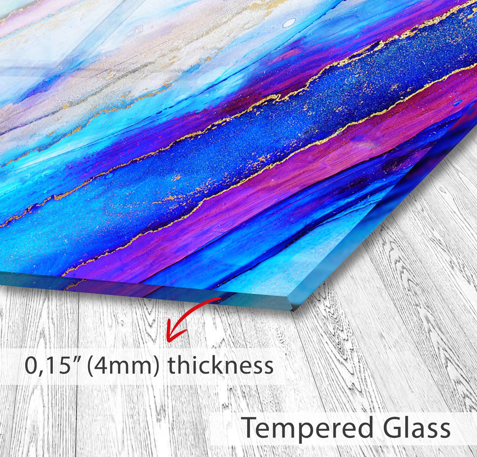 The image is a close-up of a Tempered Glass surface, which is described as having a thickness of 4mm.