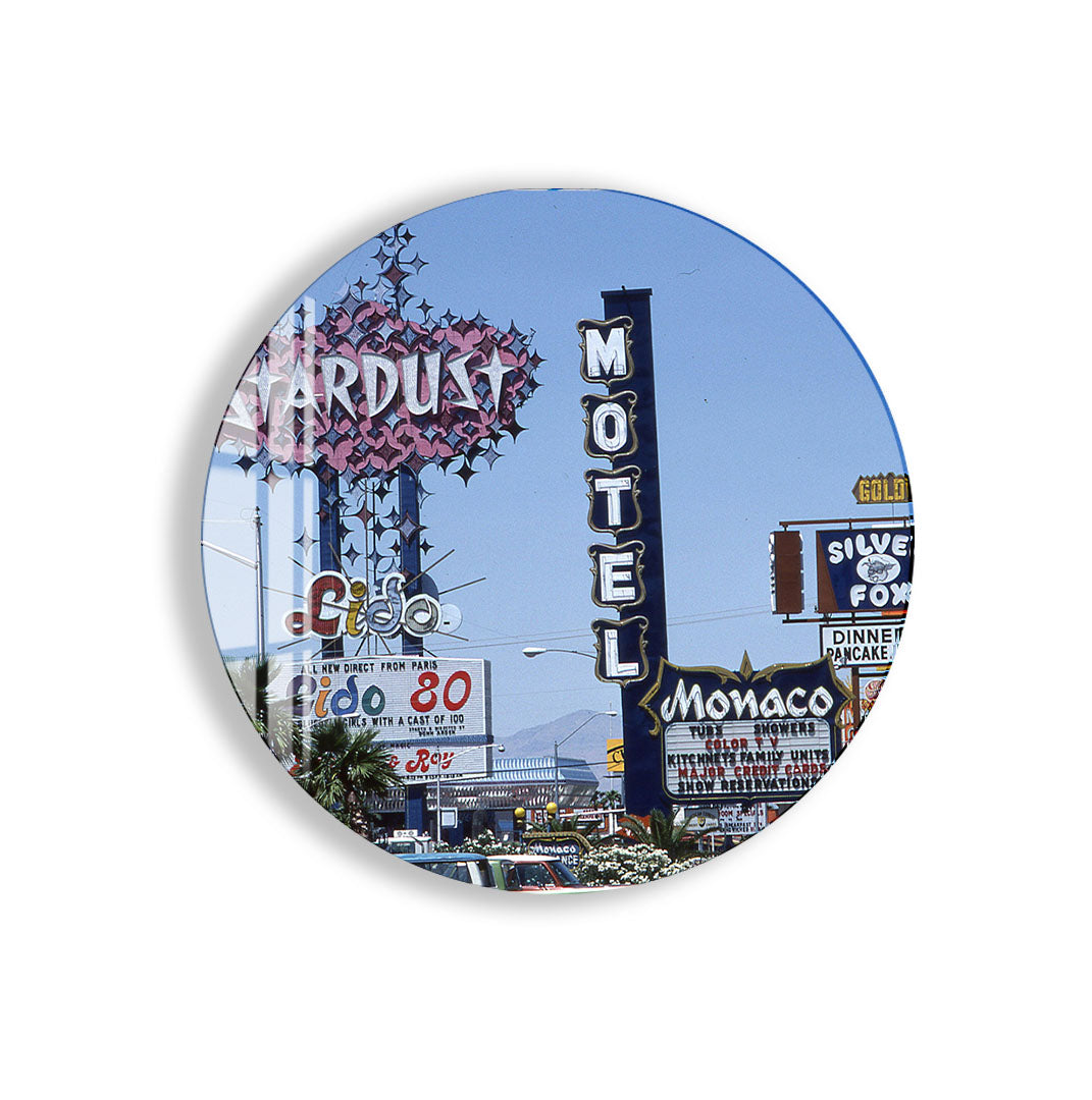 Las Vegas Vintage Signs Glass Wall Art – Retro Cityscape Poster for Modern Interiors